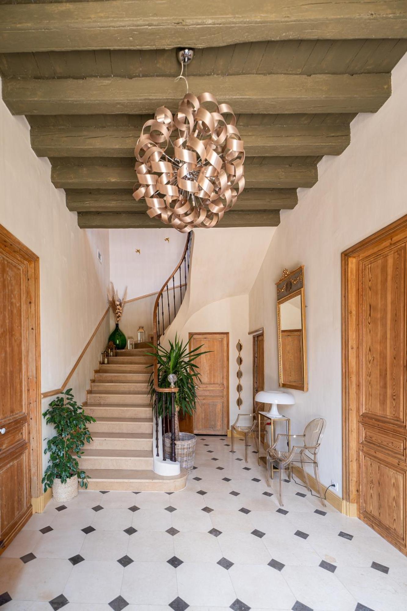 Bed and Breakfast Le Jardin Des Cordeliers Tarascon Exterior foto